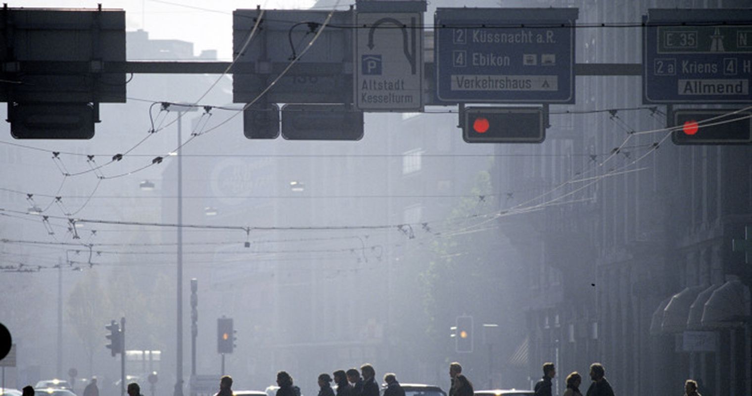 Will der Bundesrat mit Staus die individuelle Mobilität  reduzieren?