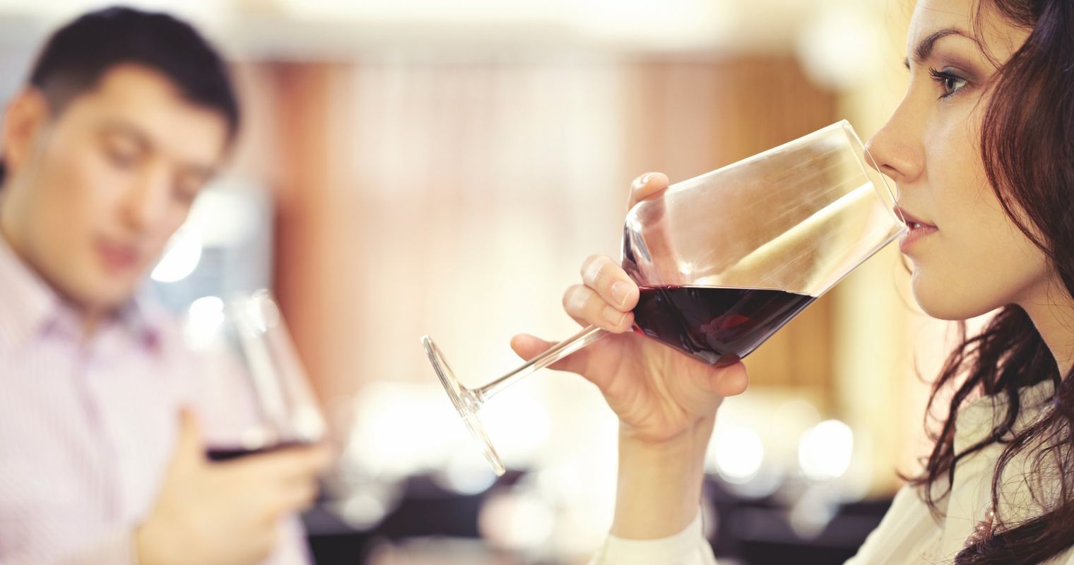 Kork, Kopfschmerzen und Weinstein: sechs Irrtümer zu Wein