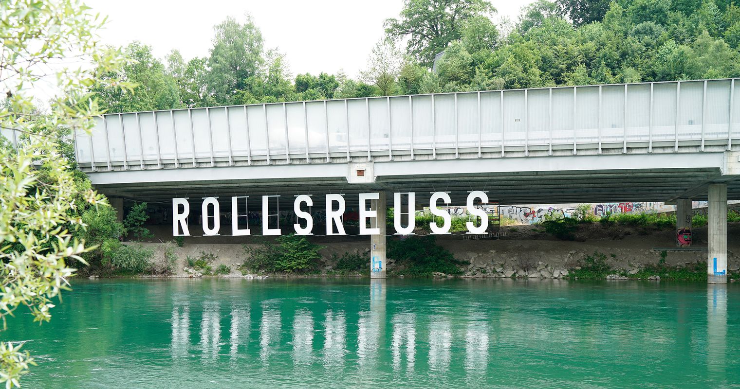 Was macht Kunst unter der Autobahnbrücke?