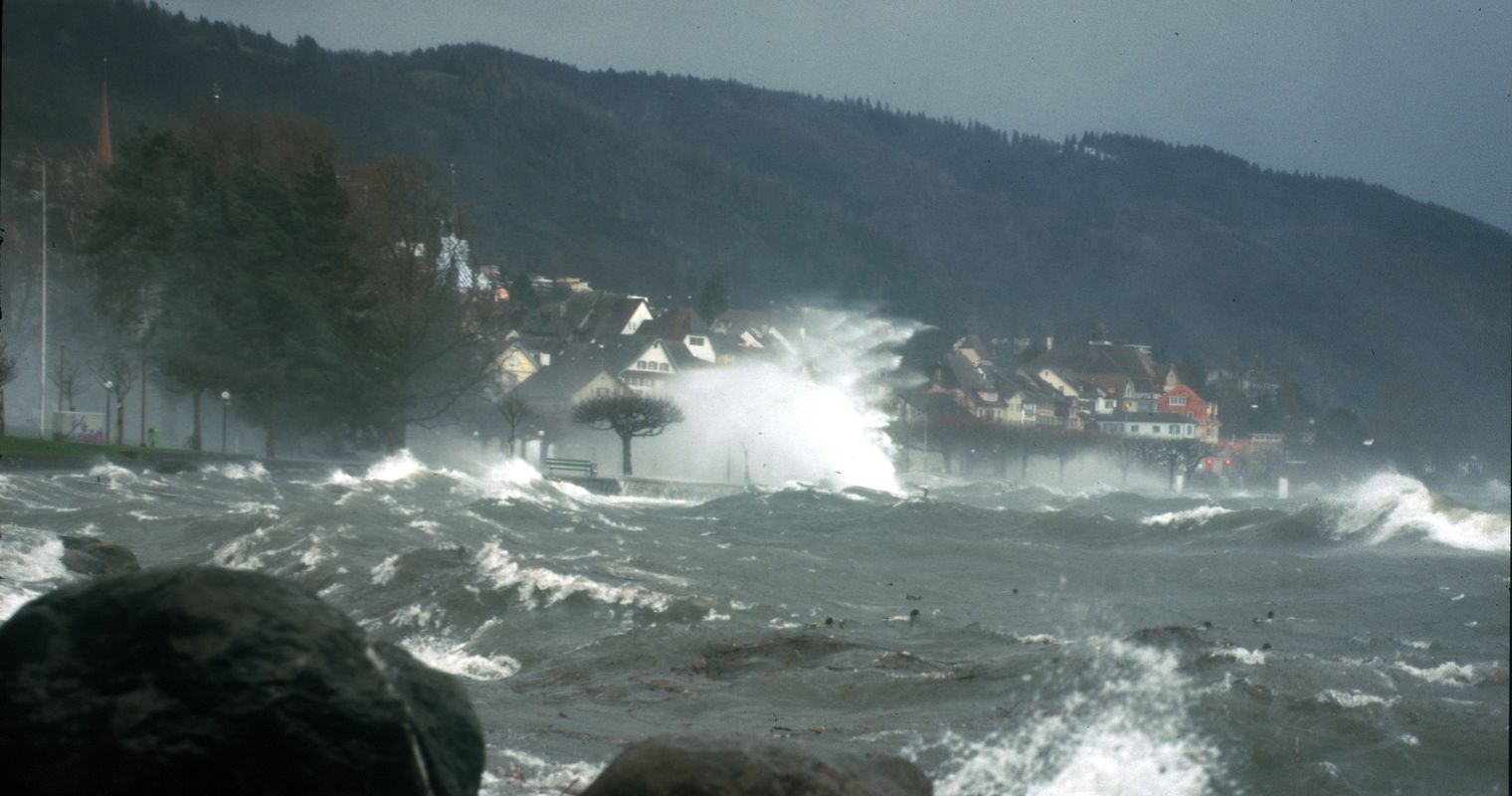 15 eindrückliche Bilder zeigen Chaos und Zerstörung