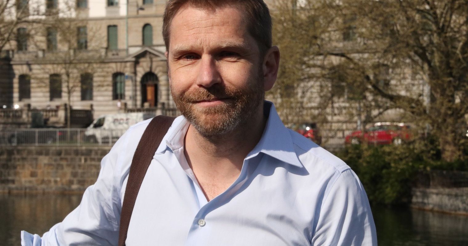 Der Mann, der als Reto Dörig freundlich, aber ratlos angelächelt wird