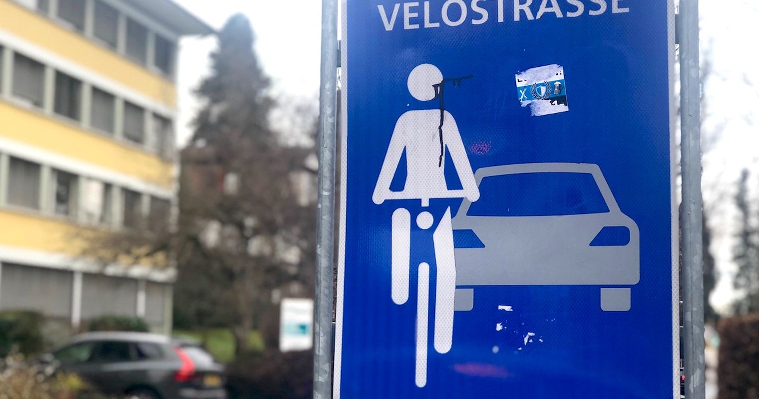 Zwei Jahre lang nicht vom Bund abgesegnet: Schild irritiert Velofahrer