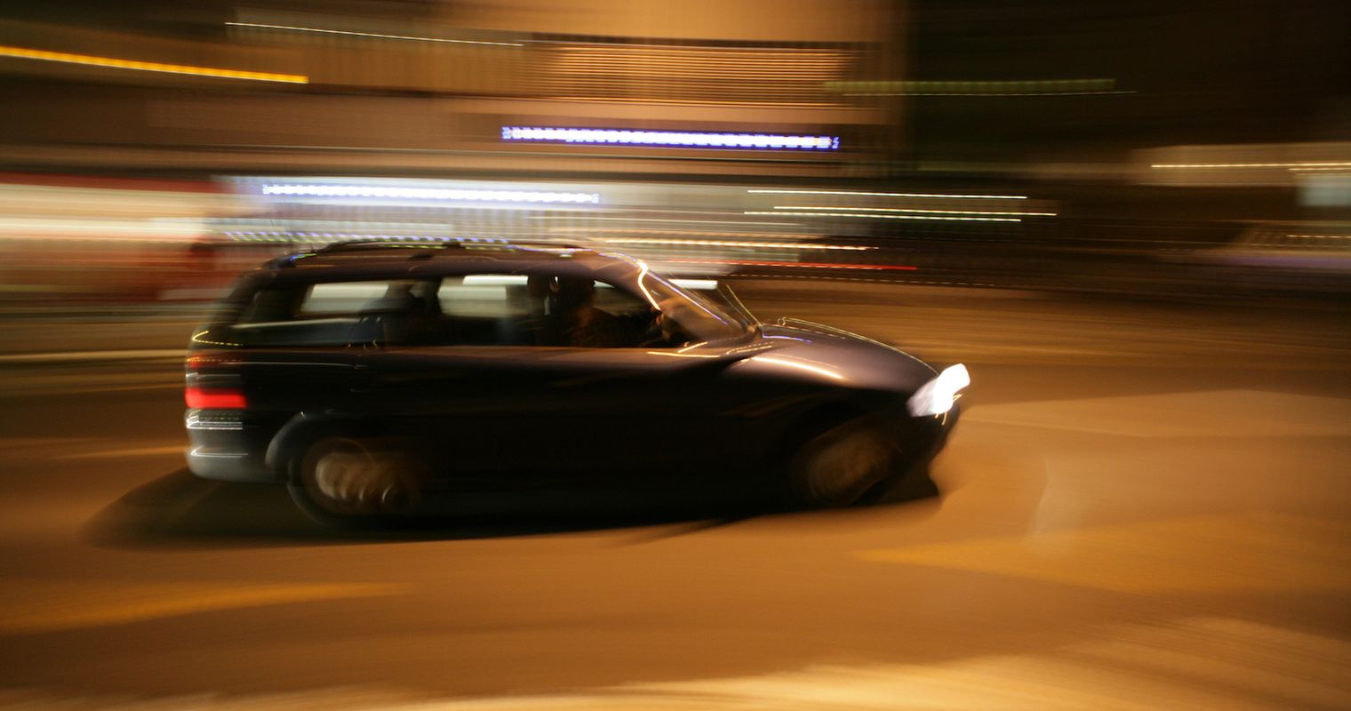Lernfahrer rast durch Oberägeri – Polizei nimmt ihn fest