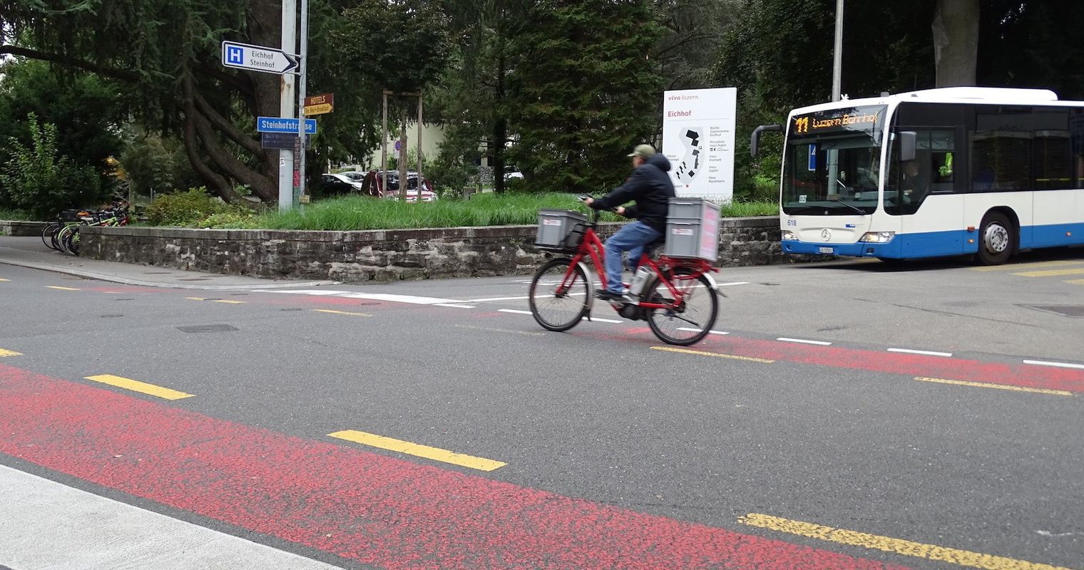 Luzerner Polizei stellt 100 Bussen für Velofahrer aus
