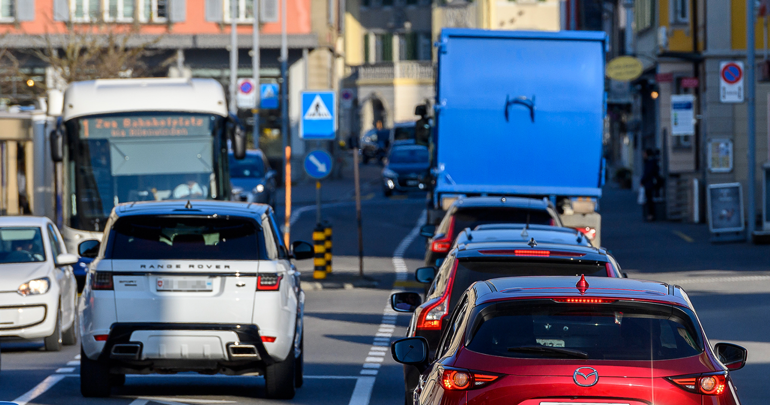 Ägerital wehrt sich geballt gegen Tunnel-Streichung