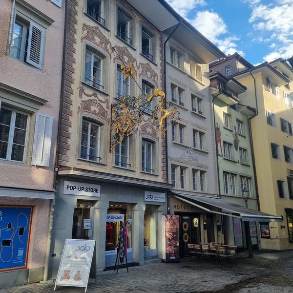 In Luzern steht seit Jahren ein Hotel, das keines sein dürfte