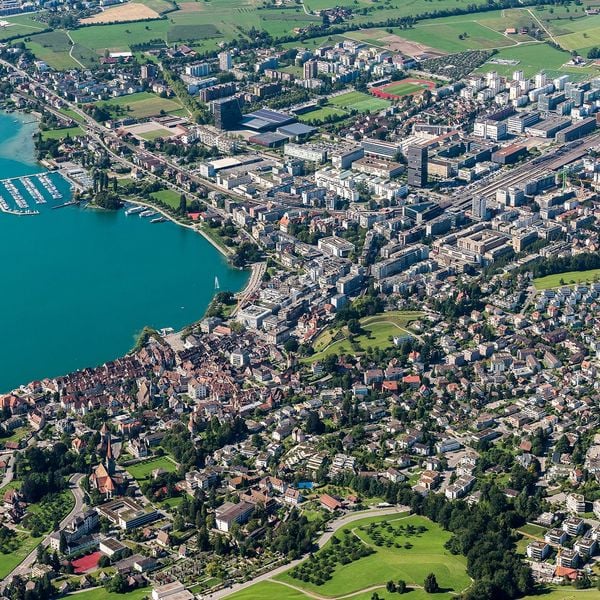 Weltweit grösster Warenprüfer will nach Zug zügeln
