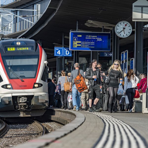 Zu laut, zu voll: Mehrheit der Luzerner stört sich am Verkehr