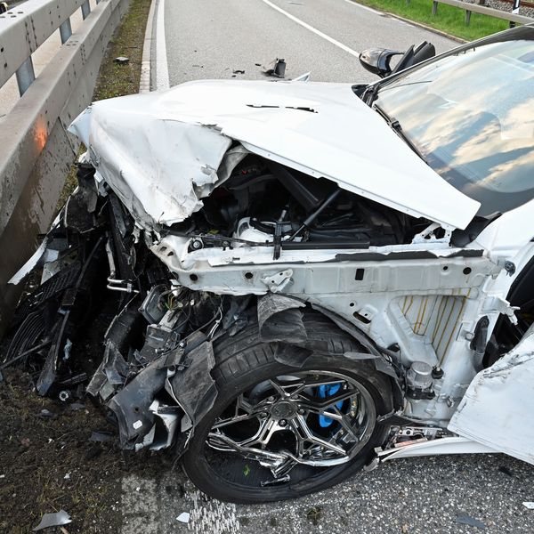 Zeugen gesucht: Drei Verletzte nach Unfall in Ruswil