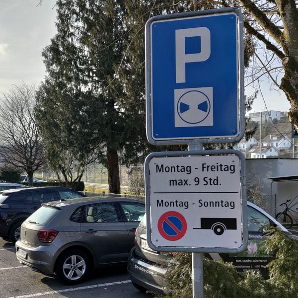 Diese reiche Luzerner Gemeinde ist voller Gratisparkplätze