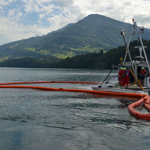 Boot auf Vierwaldstättersee gesunken – fünf Personen gerettet