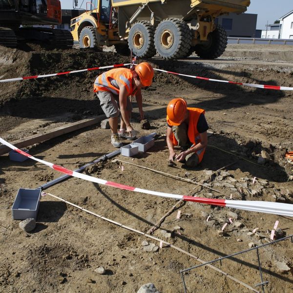 Zuger Archäologen reisten auf der Tangente 4000 Jahre in die Vergangenheit