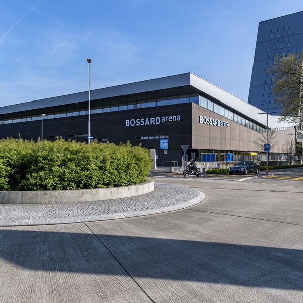 Bossard-Arena wird in zwei Etappen erweitert