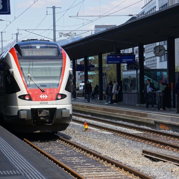 Zwei Velodiebe am Bahnhof Zug festgenommen
