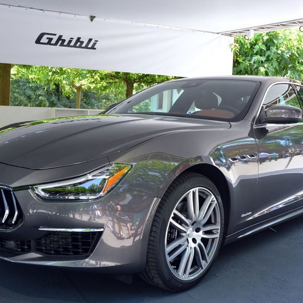 Hat Sozialhilfeempfänger geleasten Maserati auf Tutti vertickt?