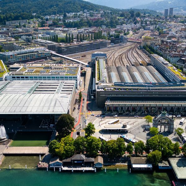 Eine neue Autobrücke mitten in Luzern kommt zur Sprache