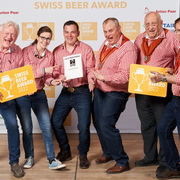Brauerei Baar hat das drittbeste Lager-Bier der Schweiz