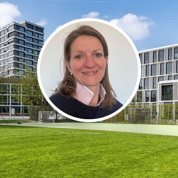 Breite Allianz: Kein Neubau auf Wiese vor Schule Guthirt