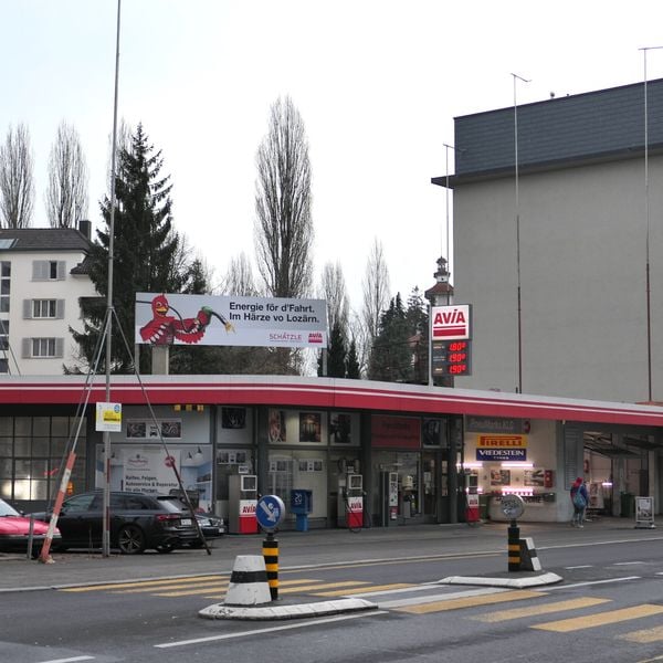 Wohnungen statt Tankstelle: Neues Gebäude rückt näher
