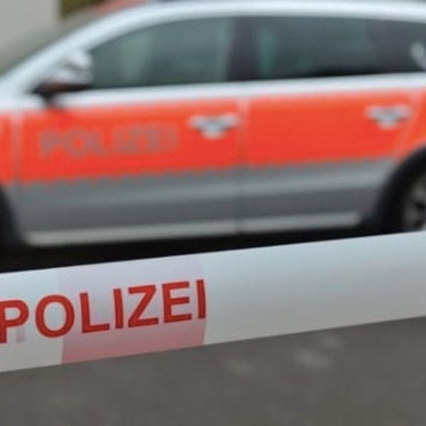 Polizei sucht Zeugen nach Unfall in Root