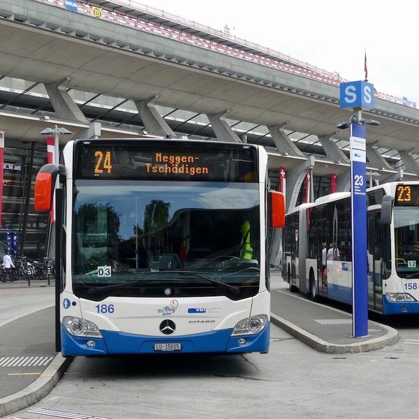 Also doch: Direktbus aus dem Rontal nach Luzern kehrt zurück