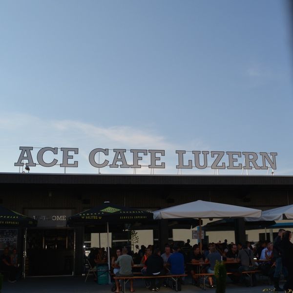Töffli-Treffen im Ace Cafe Luzern eskaliert