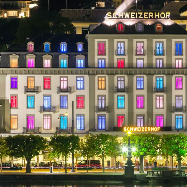 Luzern: «Schweizerhof» bald ohne farbige Fenster?