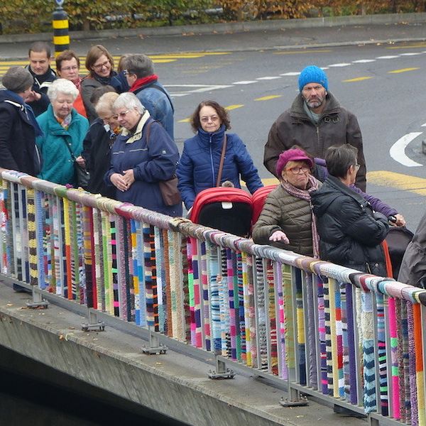 Die wollene Utopie auf der St. Karli-Brücke