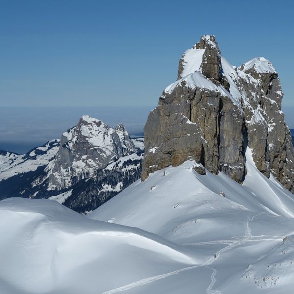 Ein Spass für Skitourengänger: Im Pulverschnee nach Muotathal