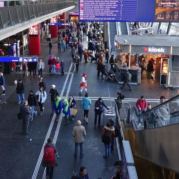 Junger Mann brach in Kiosk am Bahnhof Luzern ein