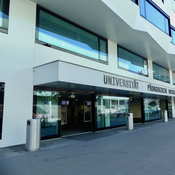 An der Universität Luzern gibts gesponserte Vorlesungen