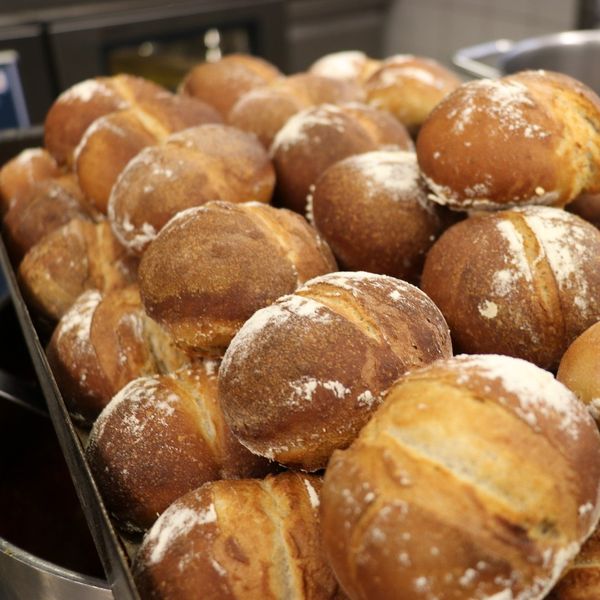 Das Neubad in Luzern geht dem Brot auf die Spur