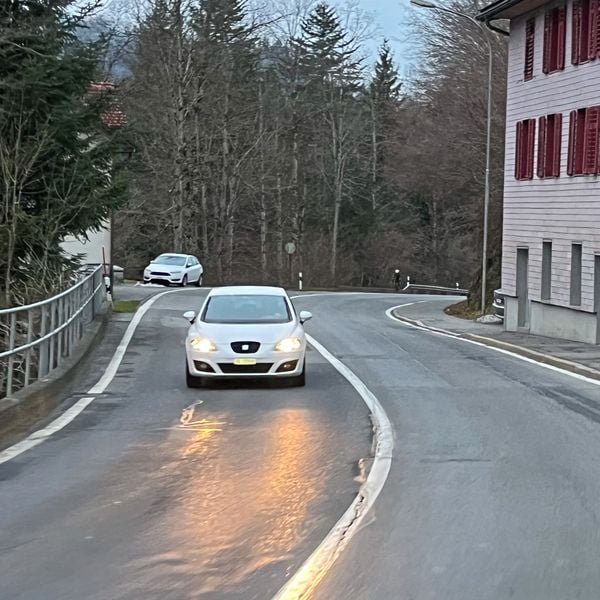 Veloweg ins Ägerital – neue Studie empfiehlt Brücke