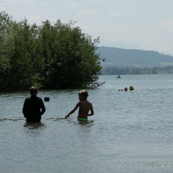 Hochwasser-Regeln sorgen für Badechaos in Zug und Luzern