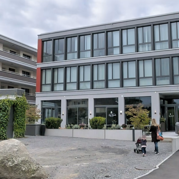 Rotkreuz: Restaurant «zur Linde» hat neue Gastgeber