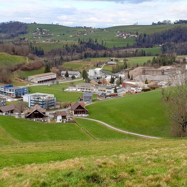 So lange wirds dauern, bis der Tunnel im Hirzel kommt