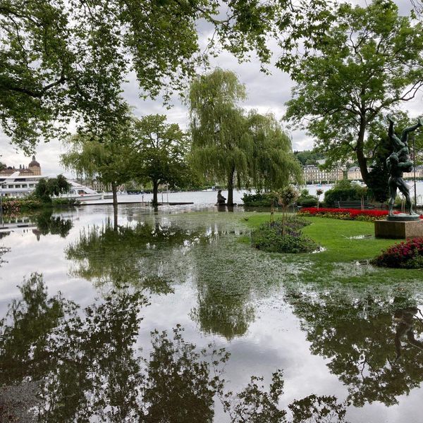 Brücken zu: Die neusten Bilder vom Hochwasser in Luzern