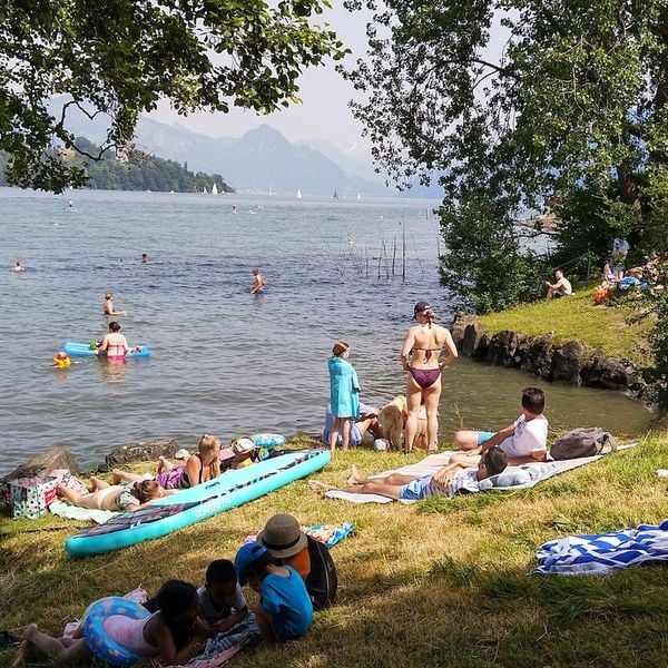 Stadt Luzern und Villenbesitzer «rauben» Quartier Badeplatz