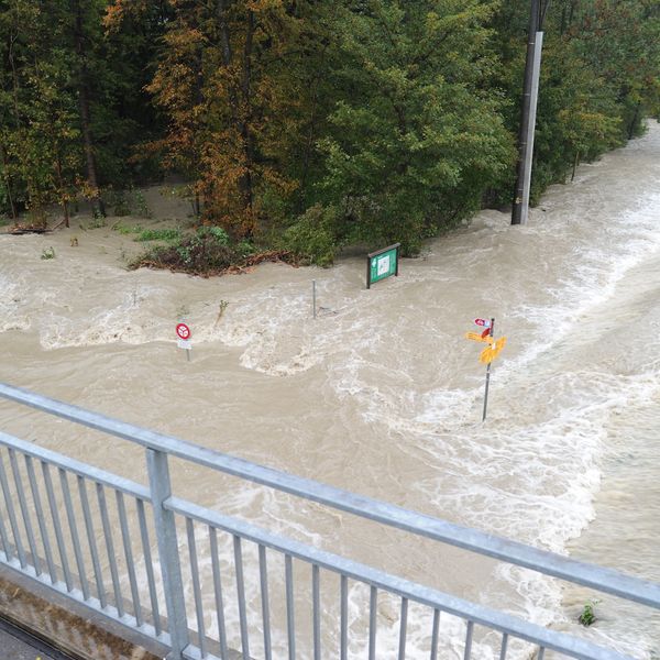 Nach Sturm: Überschwemmungen in Uri – Reusswehr geöffnet