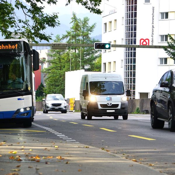 Horwer Gemeinderat kippt Pläne: Busbuchten bleiben