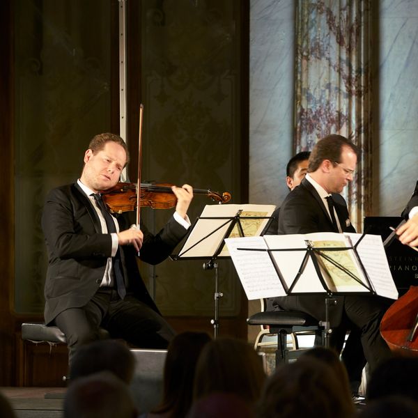 Musik und Bild feiern Zauberhochzeit