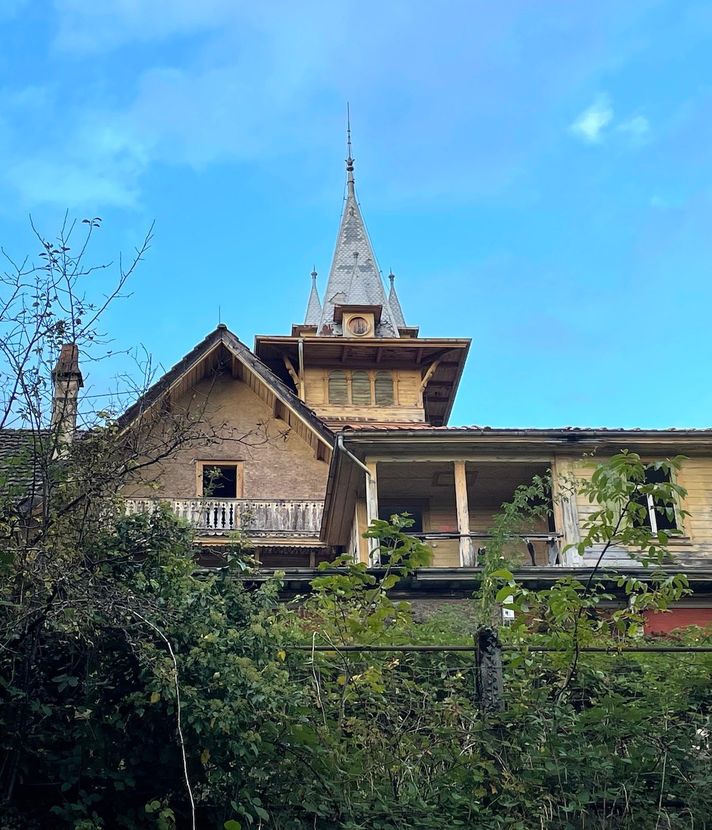 In dieser alten Touristenpension soll es spuken