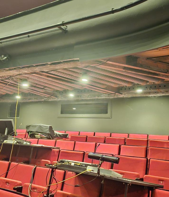 Nach bröckelnder Decke: So sieht es im Luzerner Theater aus