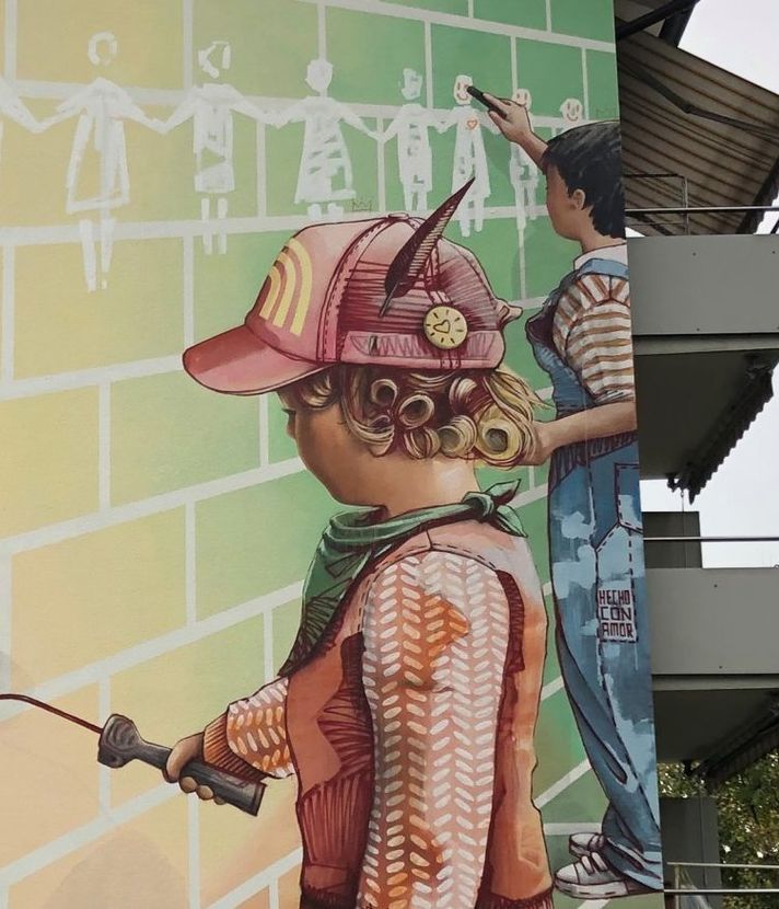 So sieht das fertige Krienser Wandbild von QueenKong aus