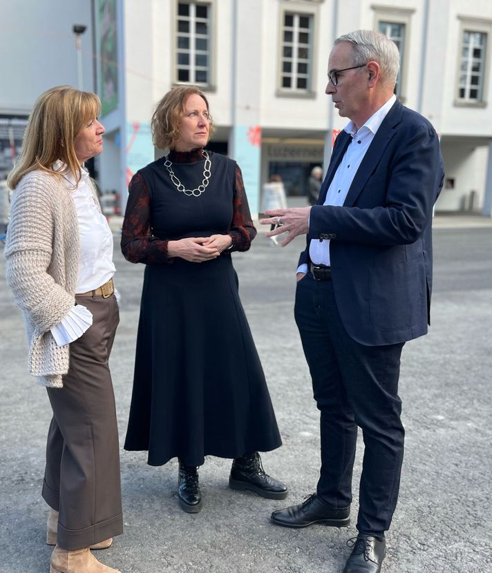 Wo Luzern und Zug an der Urne für Überraschung sorgten
