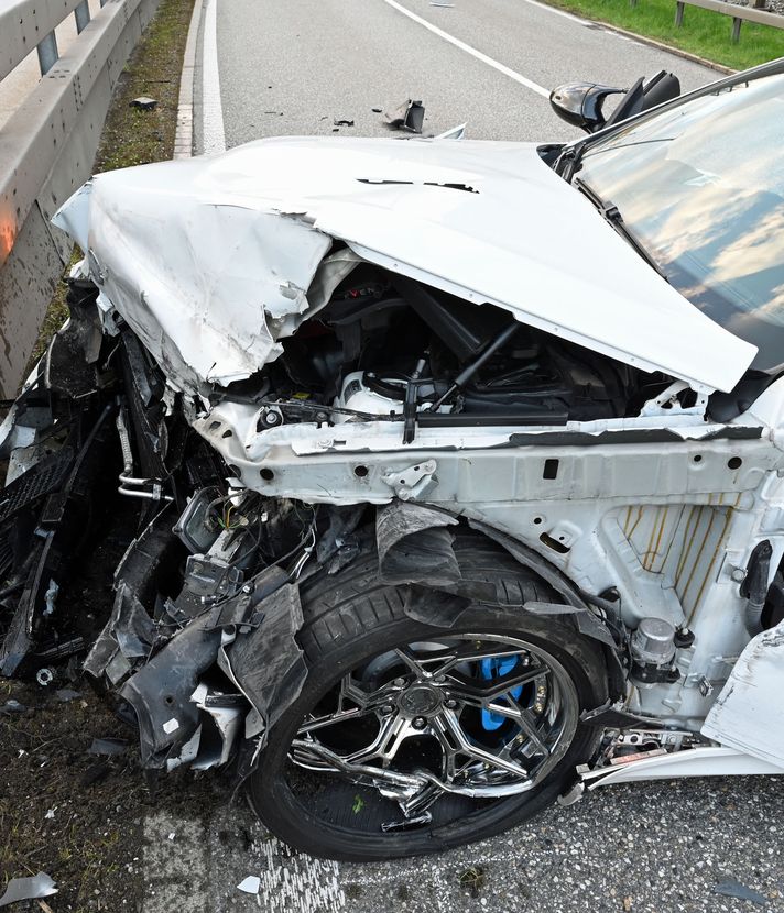Zeugen gesucht: Drei Verletzte nach Unfall in Ruswil