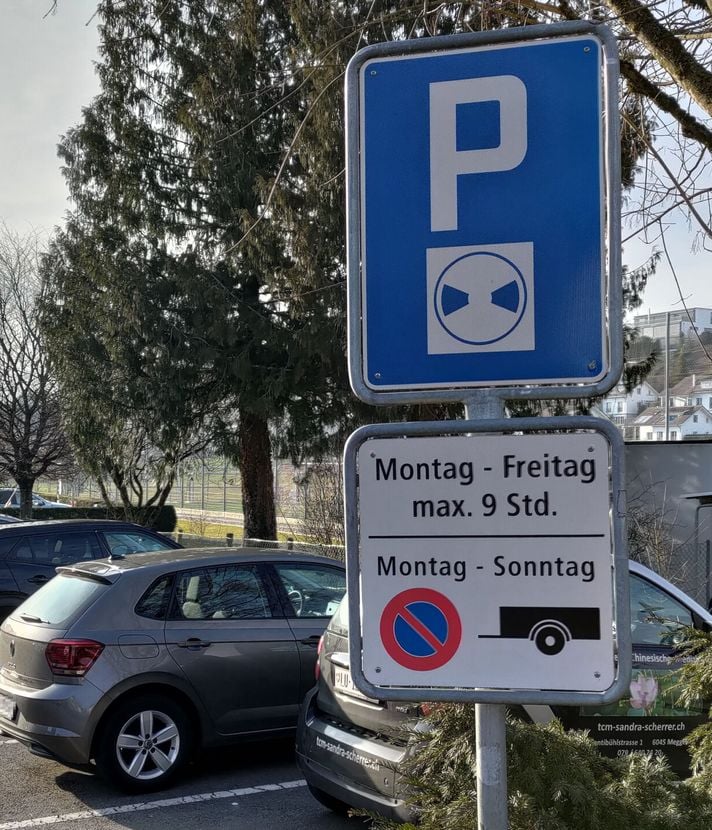 Diese reiche Luzerner Gemeinde ist voller Gratisparkplätze