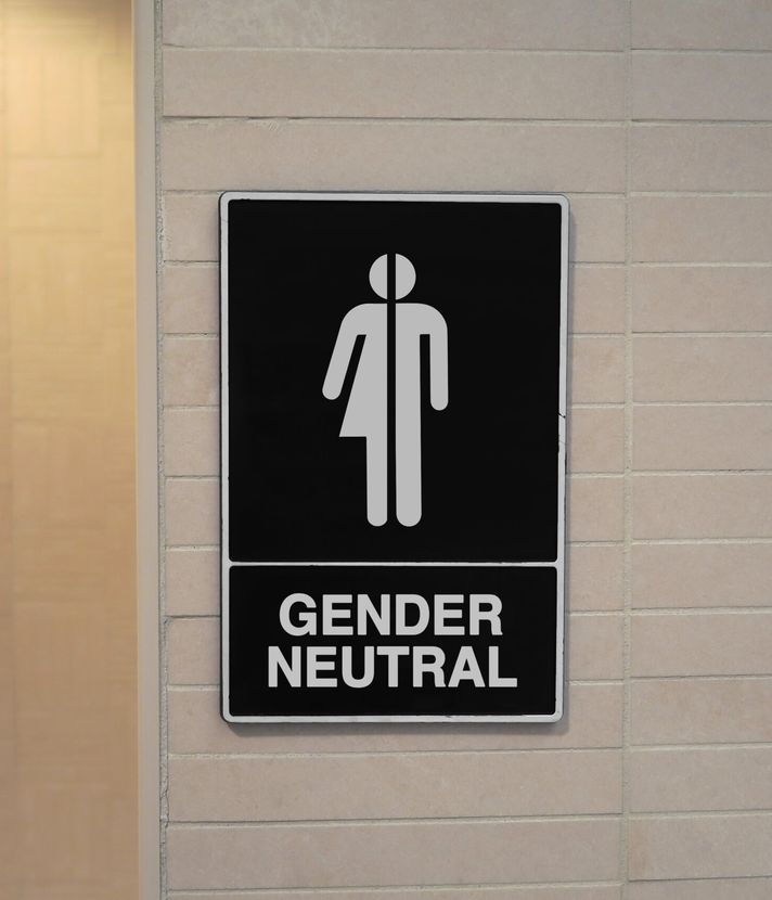 Emmen muss genderneutrale Toiletten prüfen – teilweise