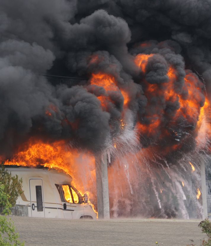 Baar: Wohnmobile wurden Raub der Flammen