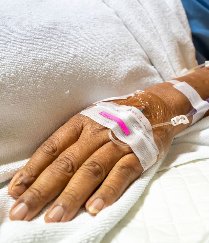 Weltenbummlerin stirbt – Zug sucht ihre Erben